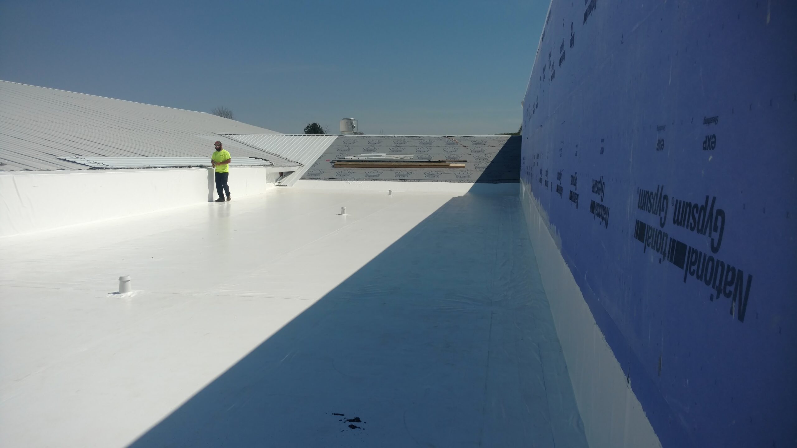 Single-Ply Roofing Columbus OH — TPO, EPDM & PVC Systems