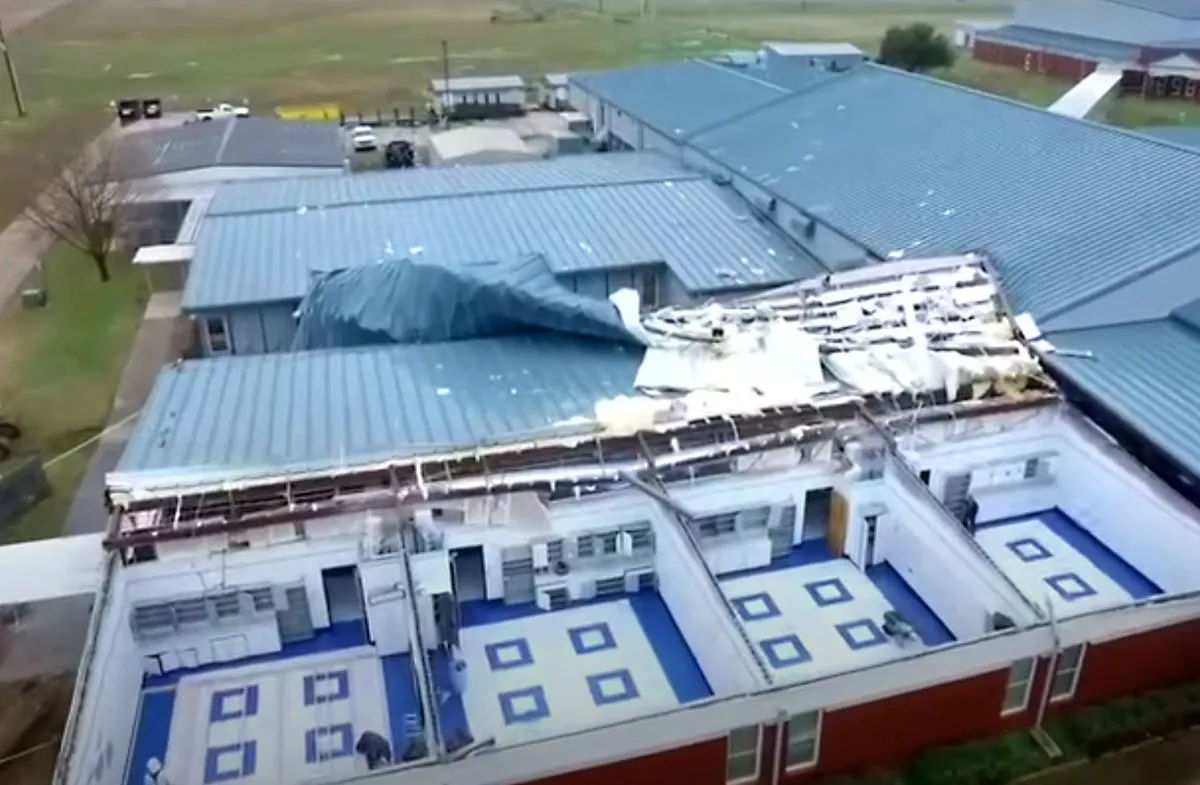 Storm Damage Roof Repair & Insurance Claims